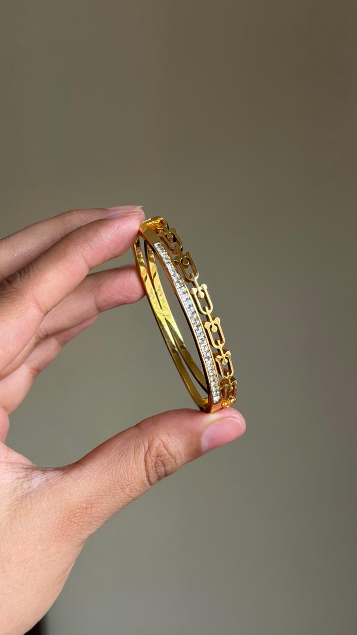 Sanchez Thin Wrist/ Baby Size bracelet