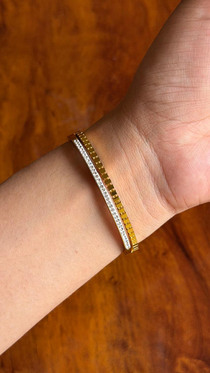 Elio Thin Wrist/ Baby Size bracelet