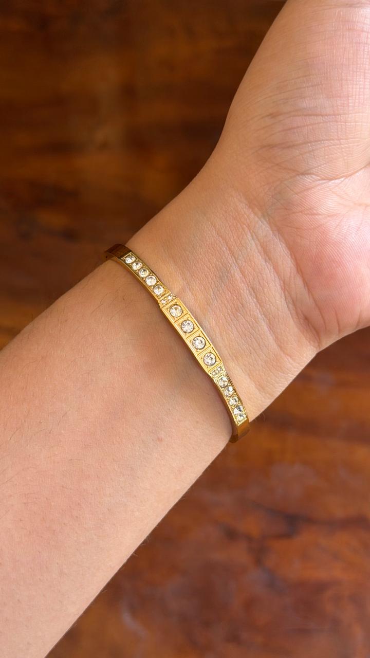 Finlay Thin Wrist/ Baby Size bracelet