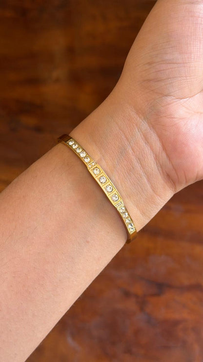 Finlay Thin Wrist/ Baby Size bracelet