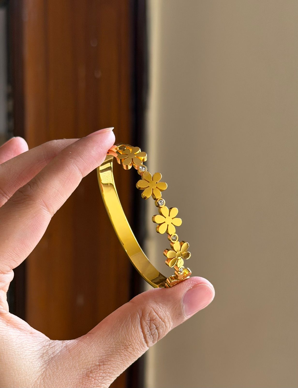Sirena Thin Wrist/ Baby Size bracelet