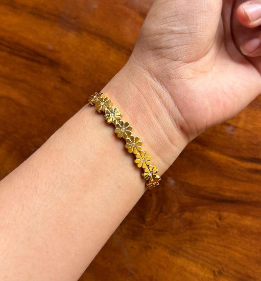 Cove Thin Wrist/ Baby Size bracelet