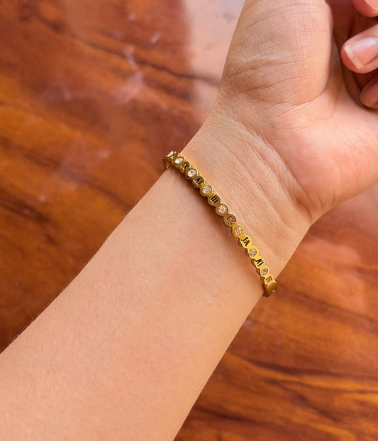 Roman bracelet -18k Gold plated