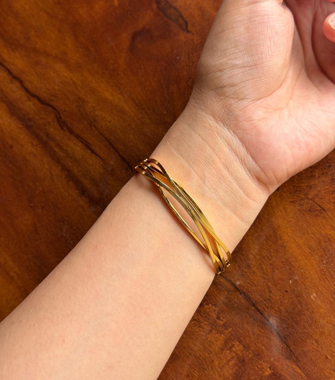 Griffin Thin Wrist/ Baby Size bracelet