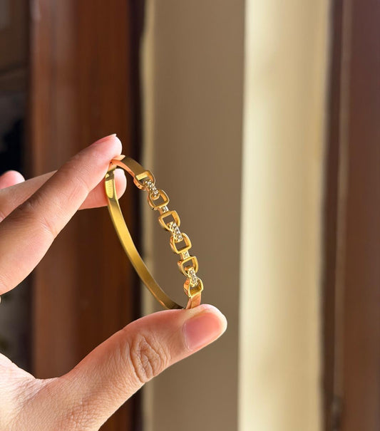 Chain Link Thin Wrist/ Baby Size bracelet