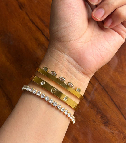 Coffinfish Thin Wrist/ Baby Size bracelet Stack