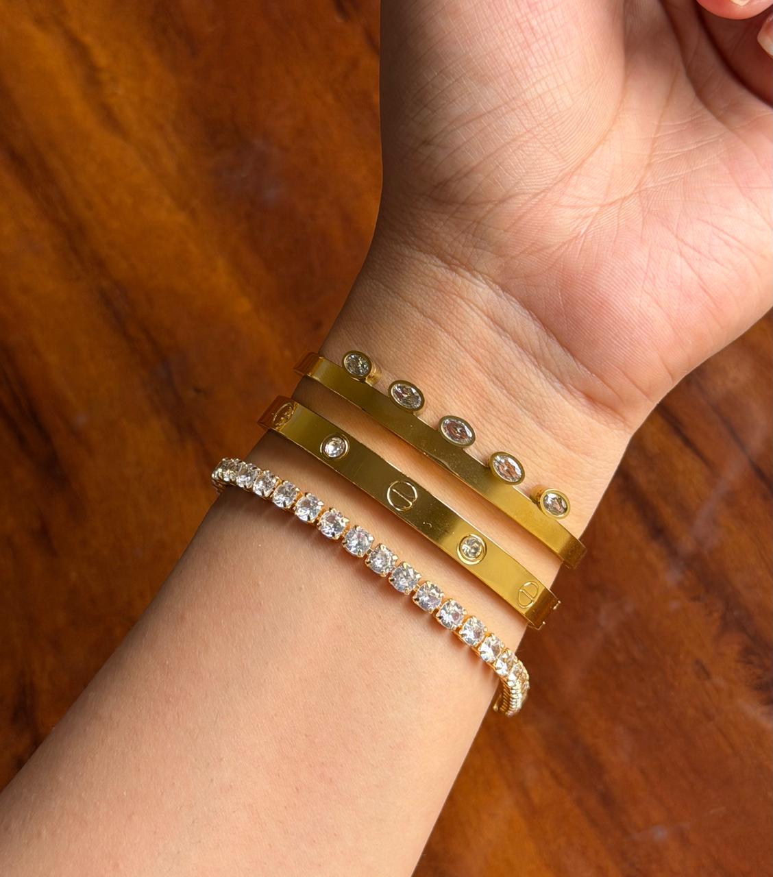 Coffinfish Thin Wrist/ Baby Size bracelet Stack