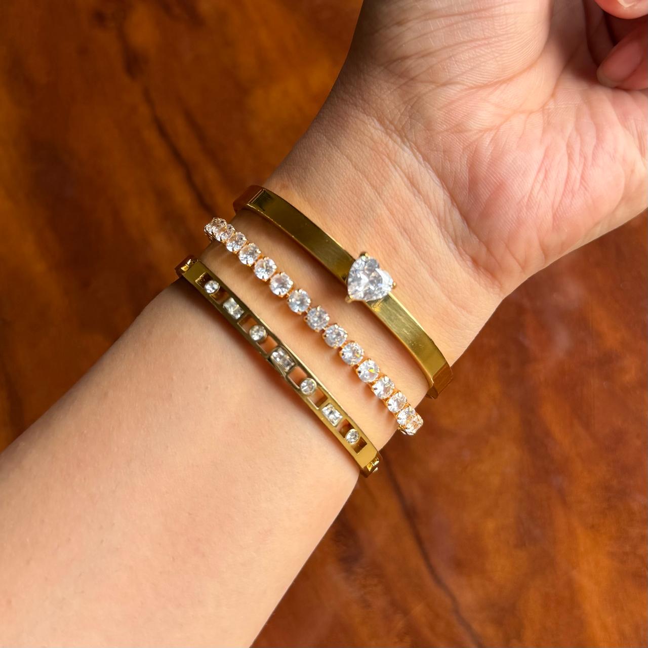 Samurai Thin Wrist/ Baby Size bracelet Stack
