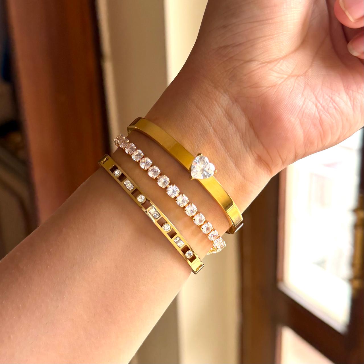 Samurai Thin Wrist/ Baby Size bracelet Stack