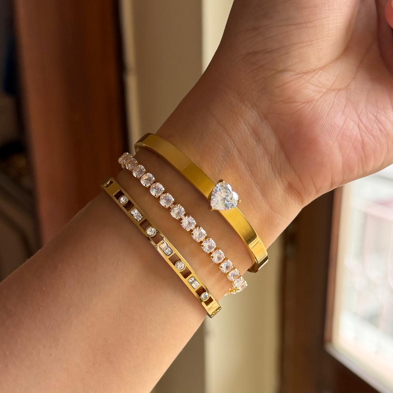 Samurai Thin Wrist/ Baby Size bracelet Stack