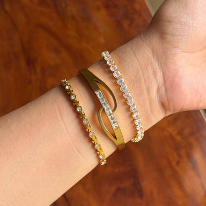 Moss Thin Wrist/ Baby Size bracelet Stack