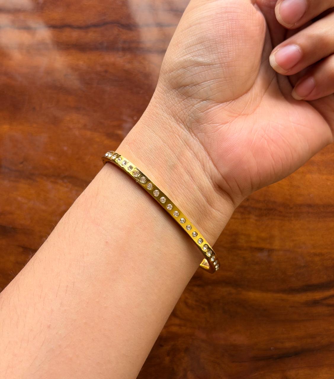 Zivelle Crystal Bracelet