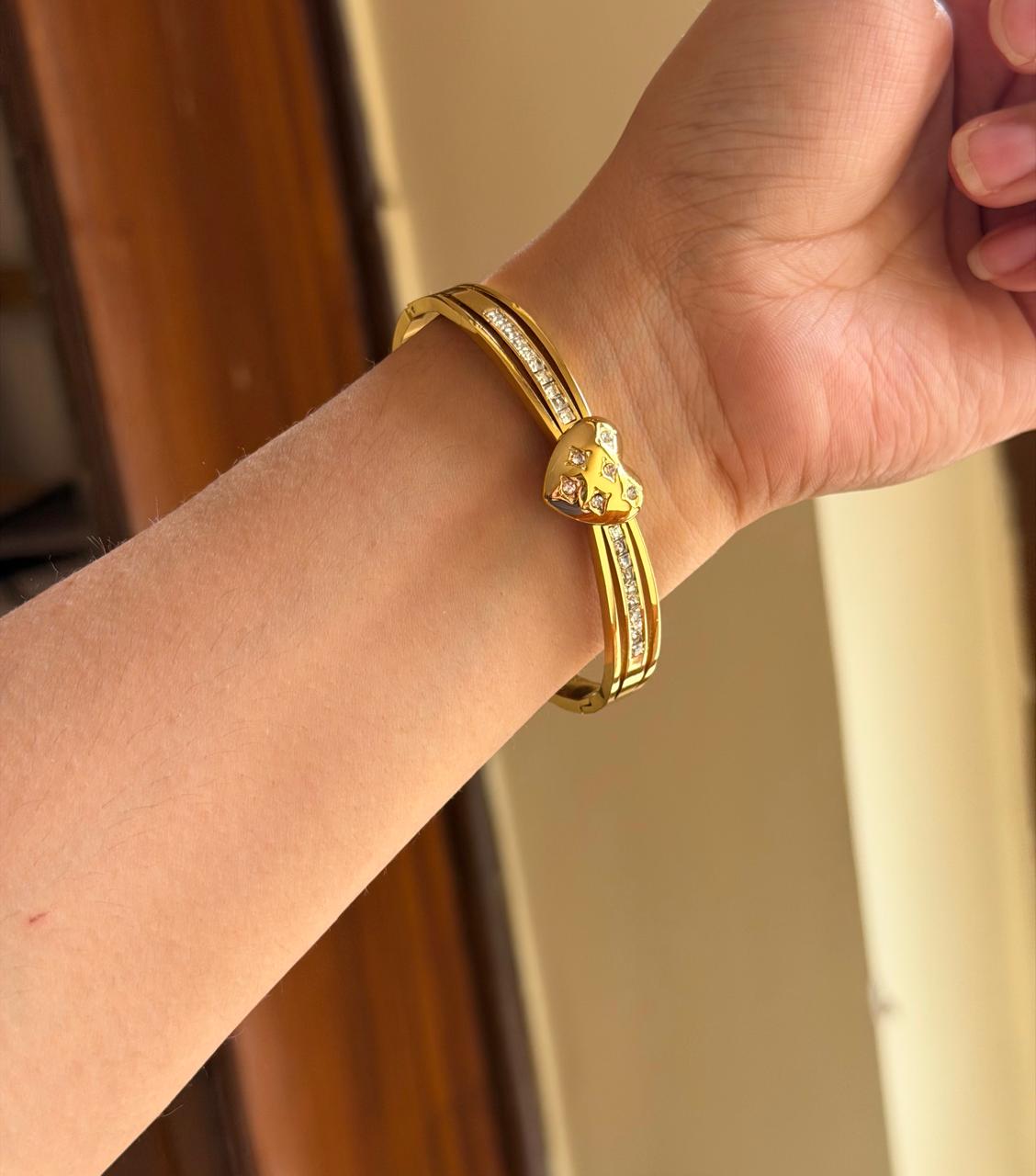 Orlina Heart Bracelet