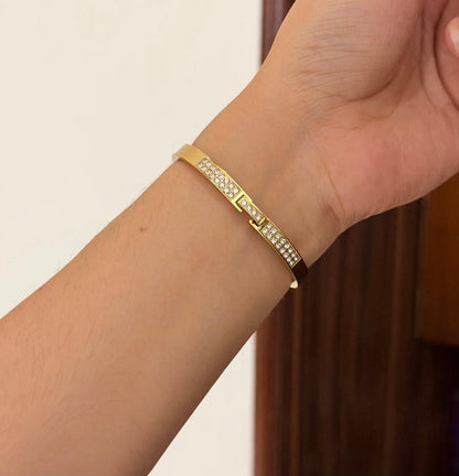 Priyanka Thin Wrist/ Baby Size bracelet