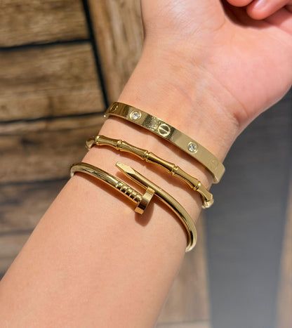 Offline Thin Wrist/ Baby Size bracelet Stack
