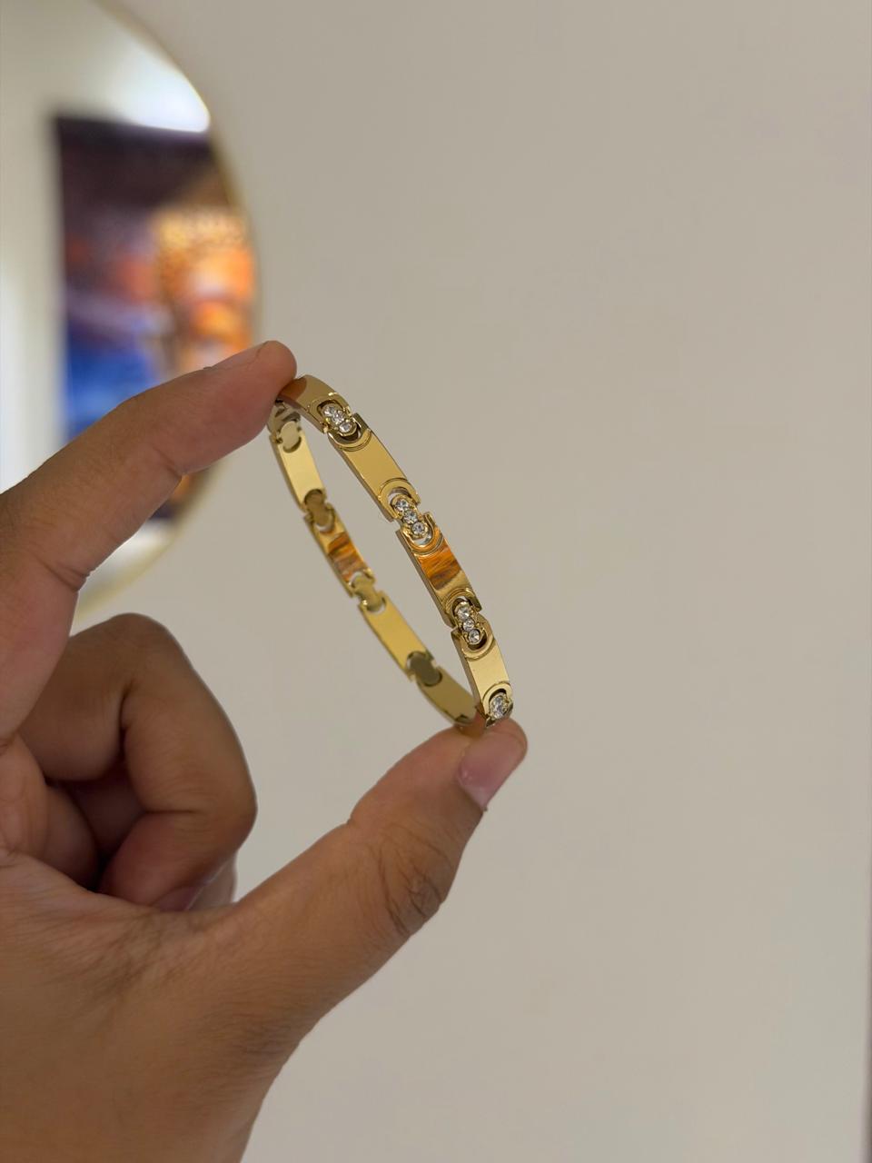 Atami Thin Wrist/ Baby Size bracelet