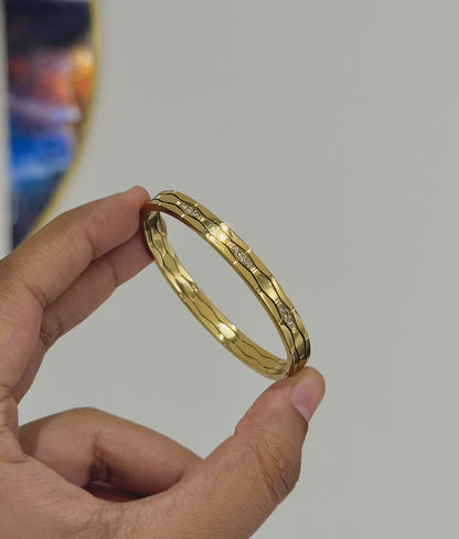 Yokohama Thin Wrist/ Baby Size bracelet