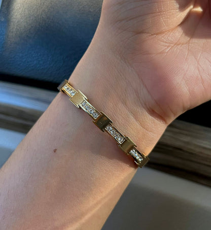 Gilbert Thin Wrist/ Baby Size bracelet