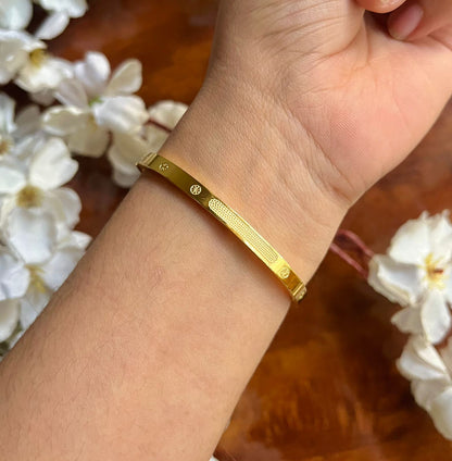 Trace Thin Wrist/ Baby Size bracelet