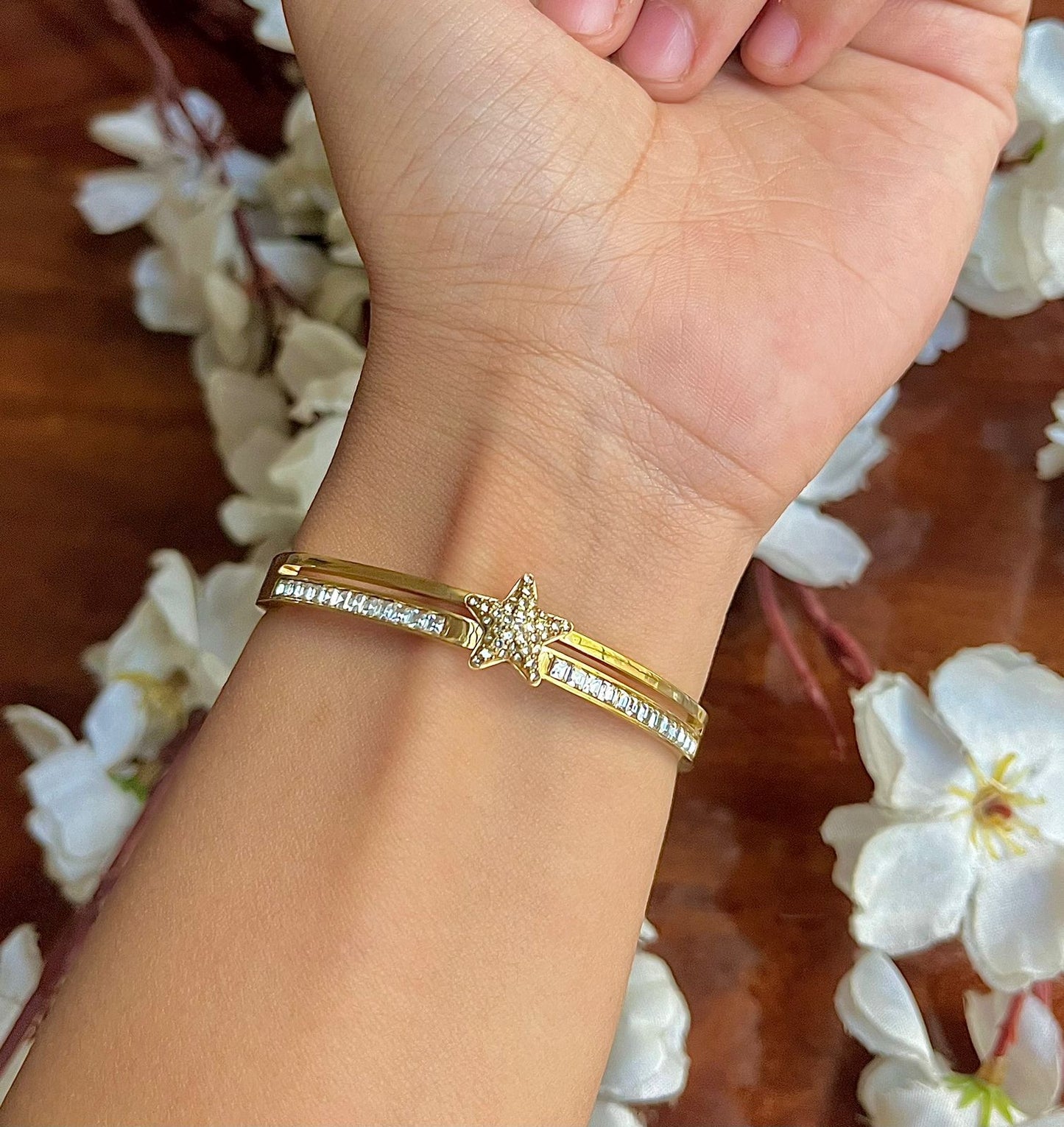 Starfish Thin Wrist/ Baby Size bracelet