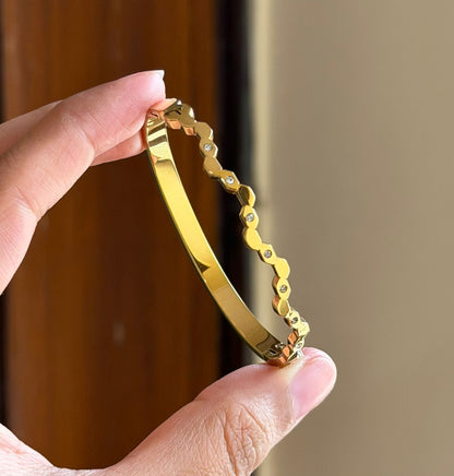 Azura Thin Wrist/ Baby Size bracelet