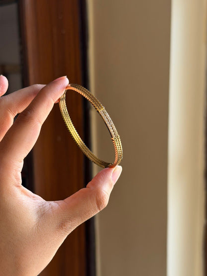 Ivia bracelet -18k Gold plated