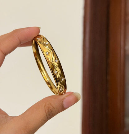 Manali Thin Wrist/ Baby Size bracelet