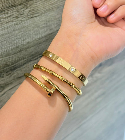 Offline Thin Wrist/ Baby Size bracelet Stack
