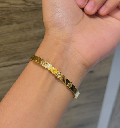 Tochigi Thin Wrist/ Baby Size bracelet