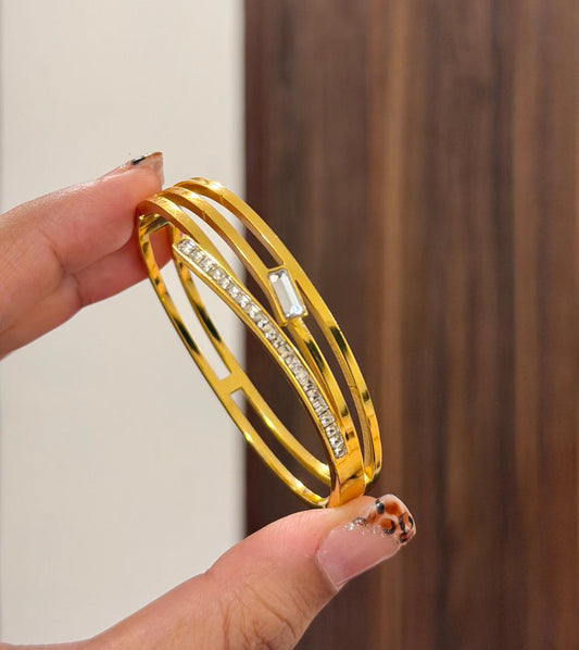 Rennes Thin Wrist/ Baby Size bracelet