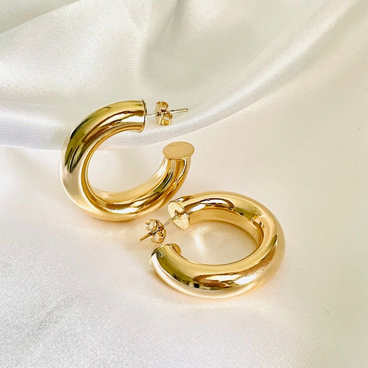 Must Have Gold Hoops