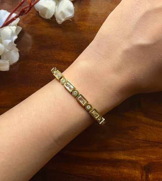 Lucine Thin Wrist/ Baby Size bracelet