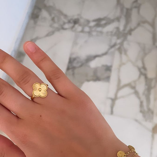 Gold Clover Ring