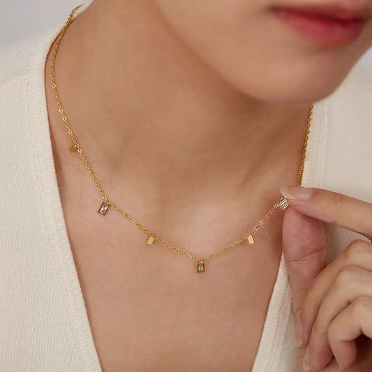 Noor Minimal Necklace
