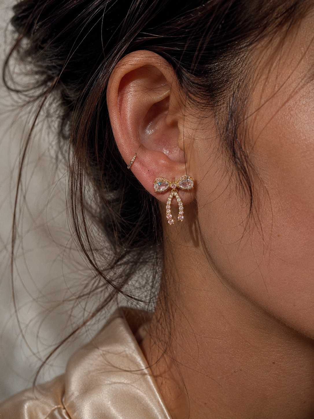 Bellie Bow Earring