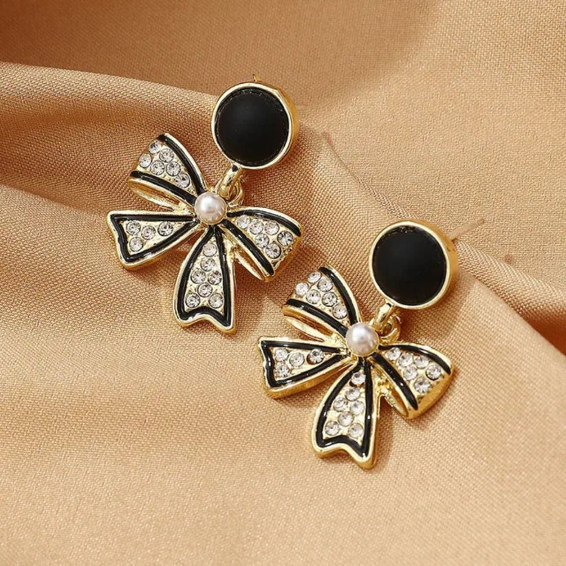 Aly's Black Bowknot Drop Earring