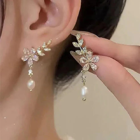 Floral Crystal Pearl Stud Earring