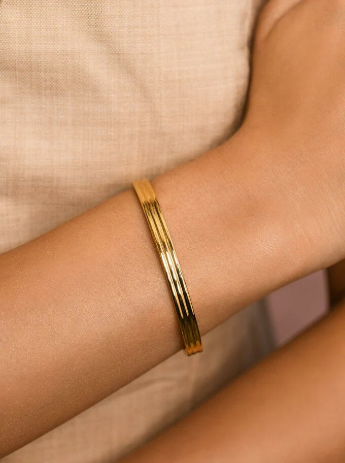 Chic Sleek Gold Finish Bangle Bracelet