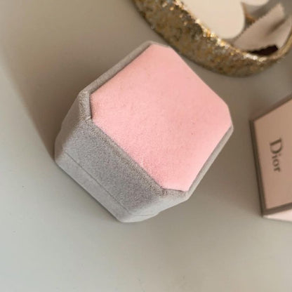 Pretty Velvet Ring Box for Gift Packaging (only box)